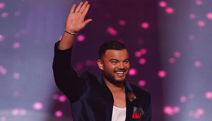 遭遇裸男咸猪手 盖伊·塞巴斯蒂安称再也不去蒸汽浴室