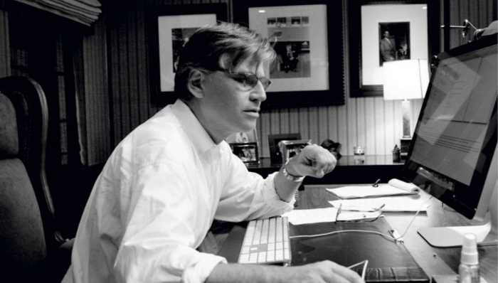 社交媒体,人工编辑,内容产业