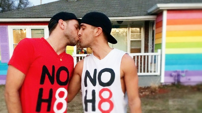 美国同性婚姻平权了，这些好莱坞同性影星可以愉快的秀恩爱啦