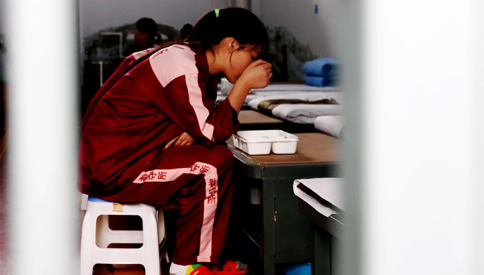 女囚,猛增,监狱,不足