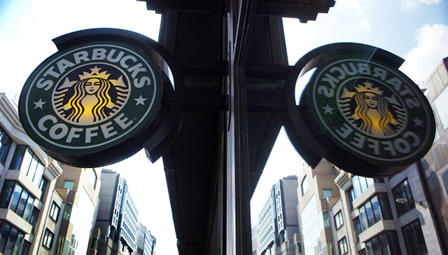 星巴克推出星享卡