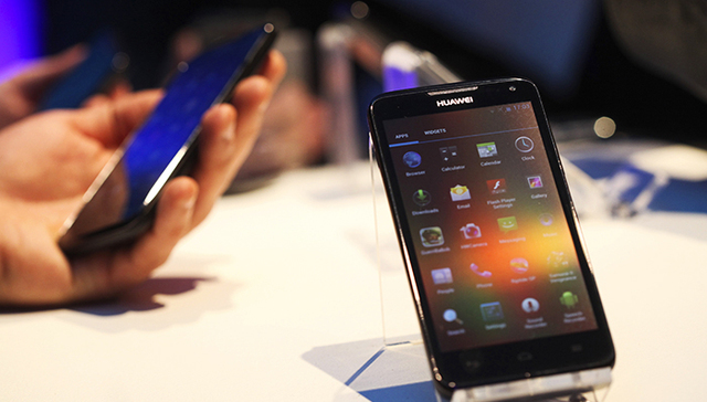 华为发布新款机型“荣耀7”