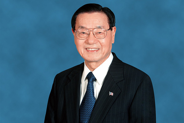 赵小兰,父亲,赵锡成,华人船王