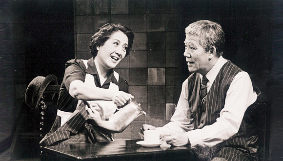 “中国话剧皇后”朱琳7日凌晨去世 享年92岁