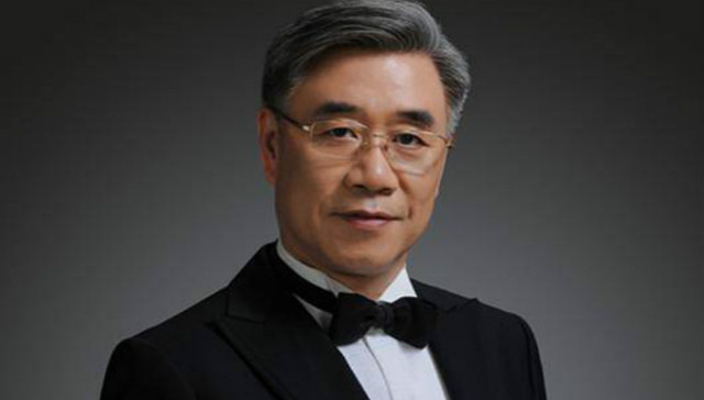 顾欣,东方演艺集团,违纪违法