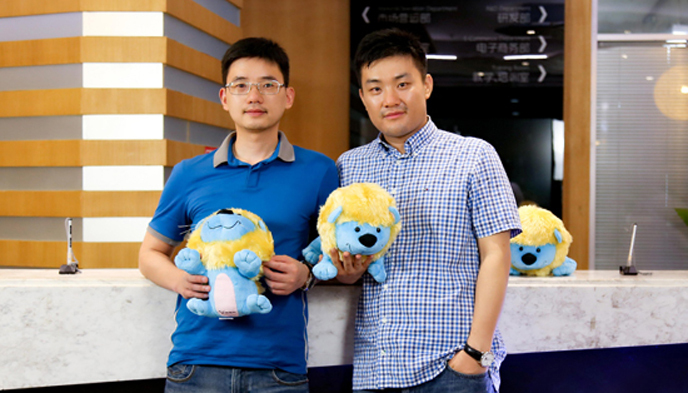 威锋网,BBS,商业模式