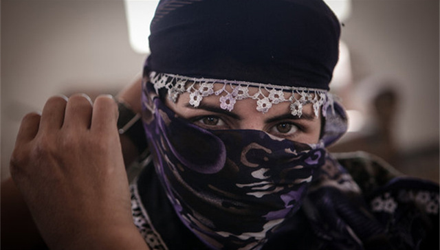 与ISIS作战的女战士：我们为土地而战，不是为了女权