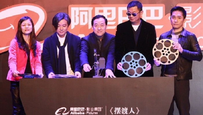 《摆渡人》开机了，梁朝伟继《东成西就》之后出演喜剧片