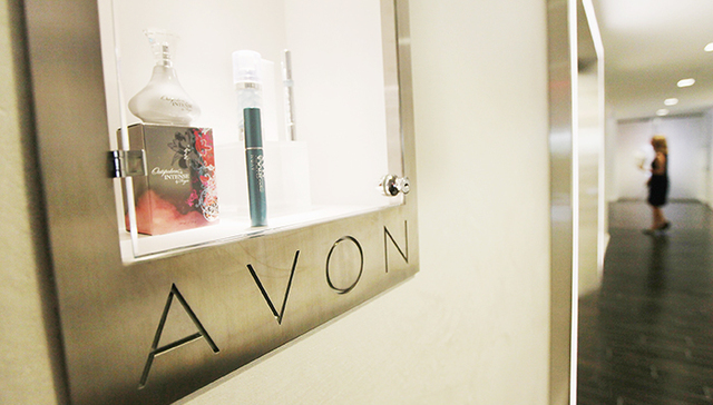 雅芳推新的产品线