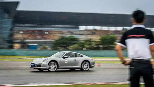 保时捷911的魔鬼步伐，非两日之功！