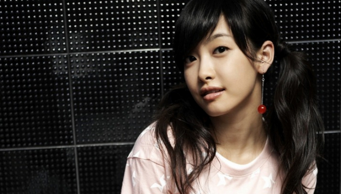 宋茜坦言：出演《野蛮女友2》 压力山大