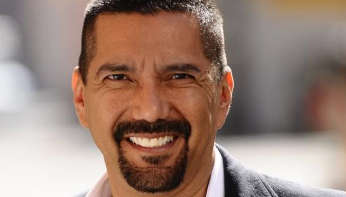 《绝命毒师》缉毒特工换圈从政  参与阿尔伯克基竞选