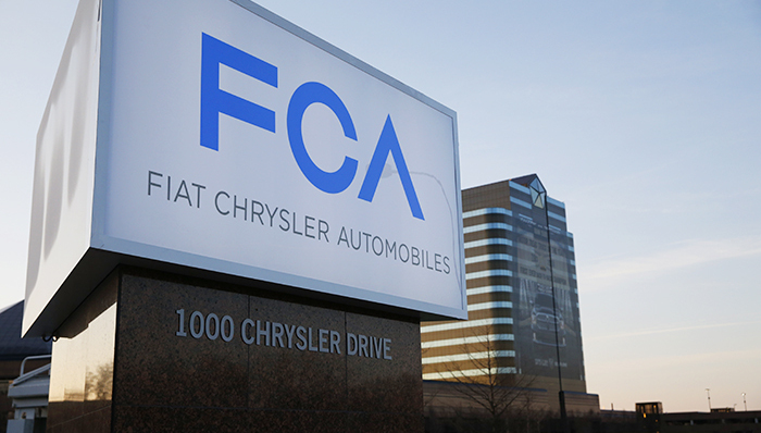 车辆系统可能遭受黑客入侵,FCA召回Jeep自由光