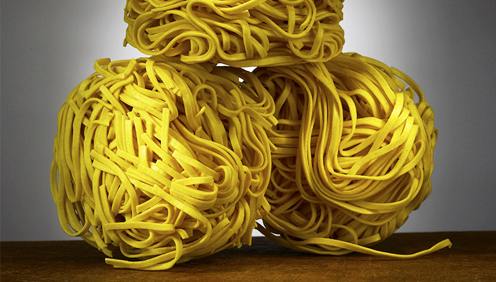 康师傅又因顶新劣质油事件躺枪