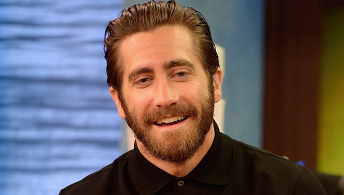 杰克·吉伦哈尔：没能演上超级英雄也没关系