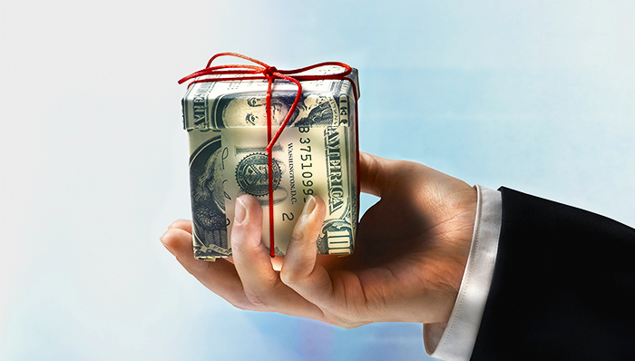 昆仑万维推出每10股转增股本30股