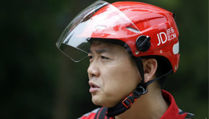 刘强东,京东,奶茶妹妹,马云,刘强东奶茶妹妹领证