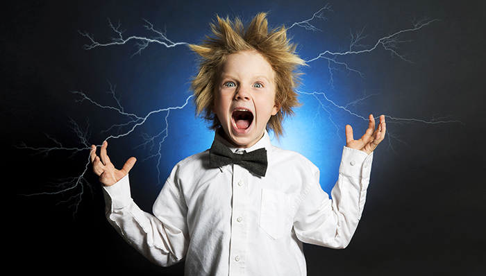 联想裁员3200人,华为将发布曲面屏手机,阿里巴巴增速放缓