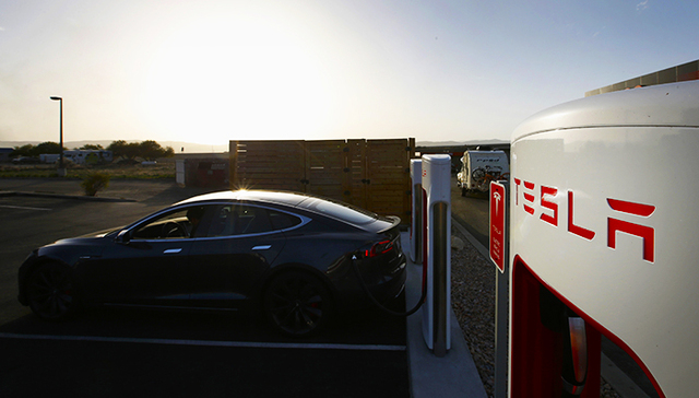 特斯拉惹恼车主