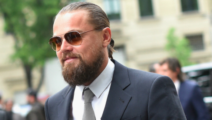 那些爱蓄胡子的明星走的是上帝路线