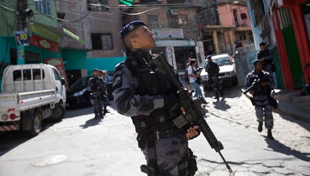 巴西警察杀人事件