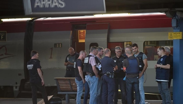 【巴黎八卦新闻】欧洲列车枪击案 美国大兵为避免血腥屠杀受重伤