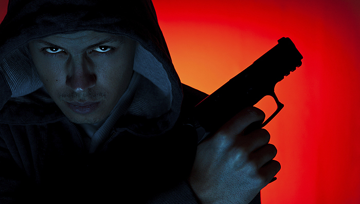 跨国高速列车枪击案嫌疑犯身份