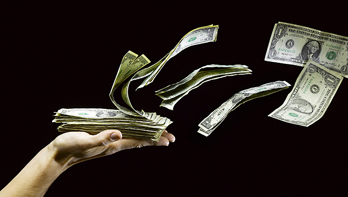 股市暴跌拖累富豪资产缩水