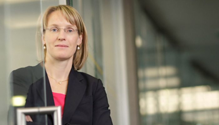 Melanie,Kreis的领导,德国敦豪人力部门的作用