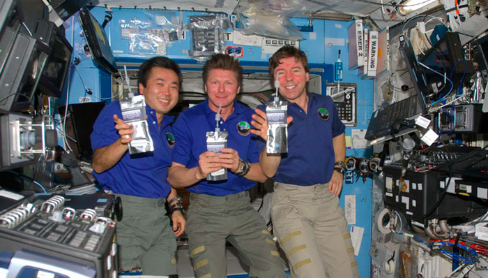 尿,国际空间站,宇航员,净化水,过滤,碘,银离子