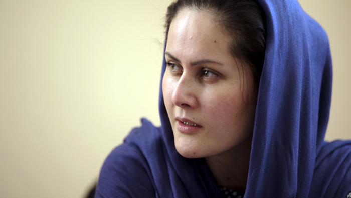 阿富汗,,女性,,喀布尔,,女导演,,萨拉,,纪录片,,电影,,孟加拉,,励志,,奋斗