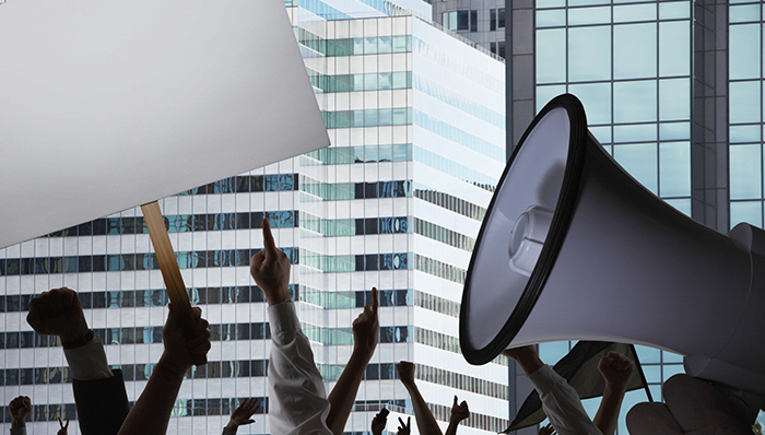 生命人寿举牌浦发银行