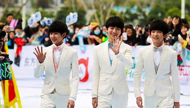 【中国新闻周刊】少年偶像TFBOYS背后的粉丝力量