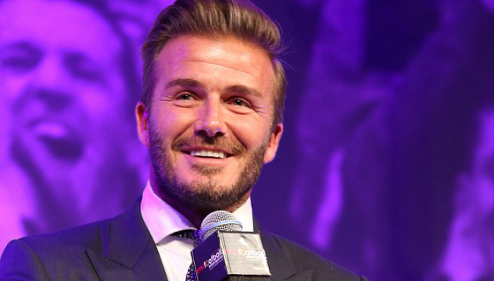 尽管后悔自己不在足球圈混了，小贝还是毅然决然踏上了演艺道路