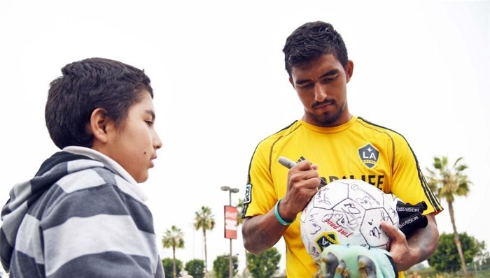 关岛“抢来”了一堆美国球员 他们队里的美国球员竟比美国队里还多