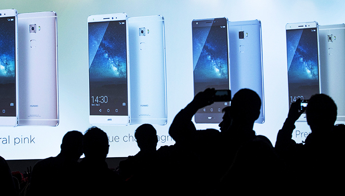 华为手机越卖越贵