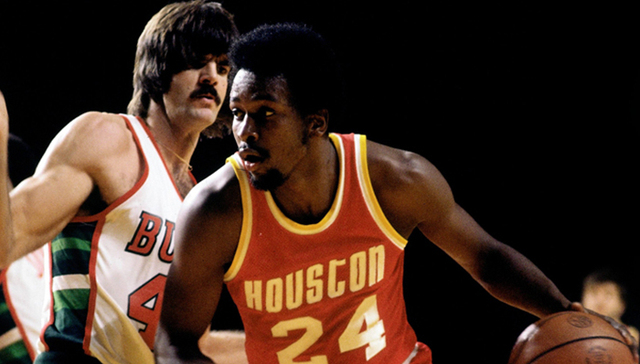 NBA传奇名宿摩西·马龙逝世 曾三次夺得常规赛MVP