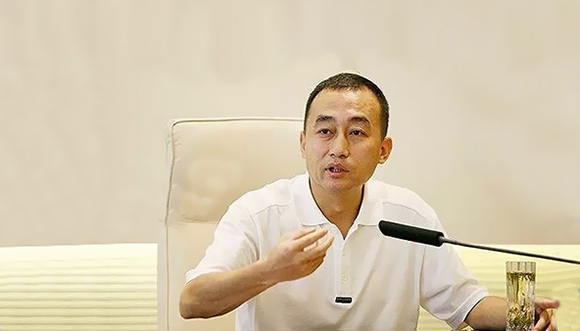 吴向东回归华润