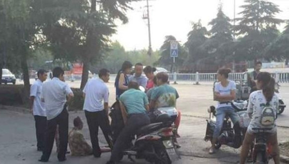 淮南,女大学生,老人