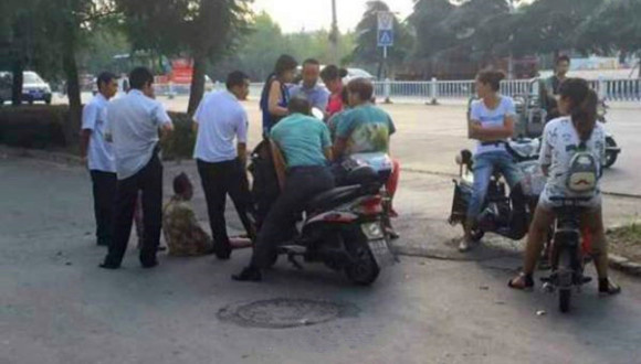 淮南,女大学生,老人