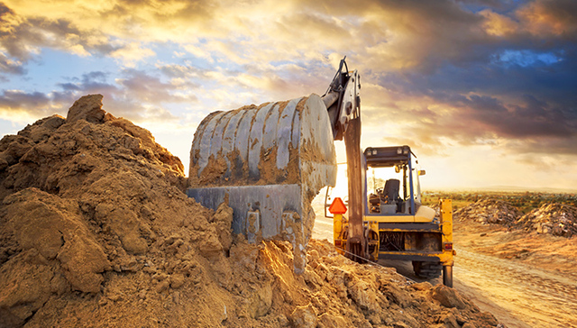 挖掘机玩无人驾驶