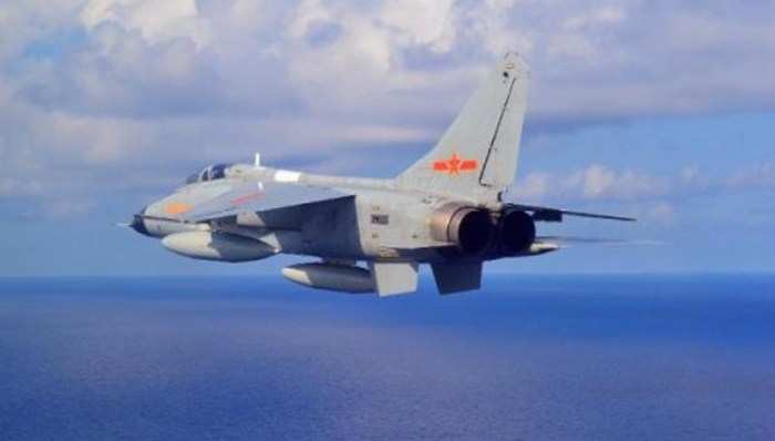 歼-11,拦截,RC-135