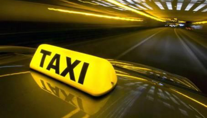 打车软件,滴滴打车,Uber,O2O,程维