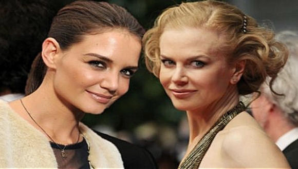 妮可•基德曼,凯蒂•赫尔姆斯,《好莱坞记者》