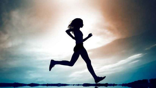 李宁,智能跑鞋,华米科技