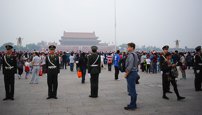 北京发布空气污染“黄色预警”