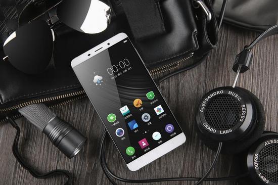 【玩物】别管酷派和360的骂仗了 来看看奇酷手机到底怎么样