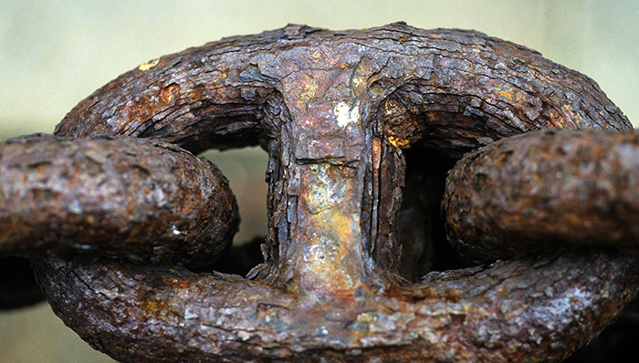 国内钢企业绩惨淡