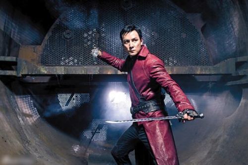 看剧｜吴彦祖亮相纽约漫展，主演的新美剧《荒芜之地》即将开播