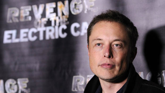 马斯克嘲讽苹果